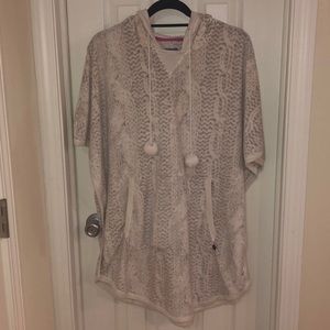 Simply Vera Sweatshirt